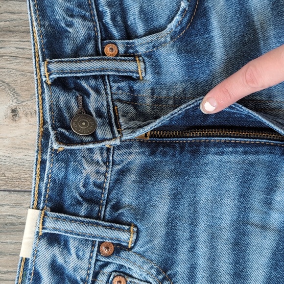 American Eagle AE77 Denim High Waist Cut-off Shorts Size 28 - Picture 3 of 9